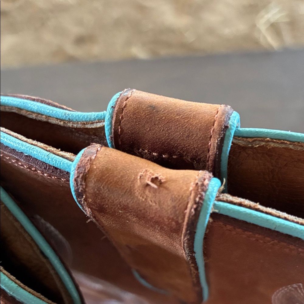 Women's Brown Embroidered Western Heeled Boots - Picture 2 of 6